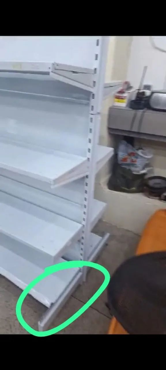 Gôndola de metal branca para loja - Foto 2