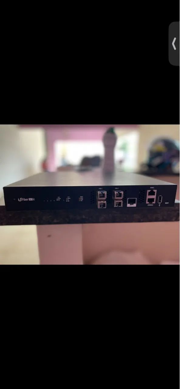 OLT UBIQUITI GPON 4pon