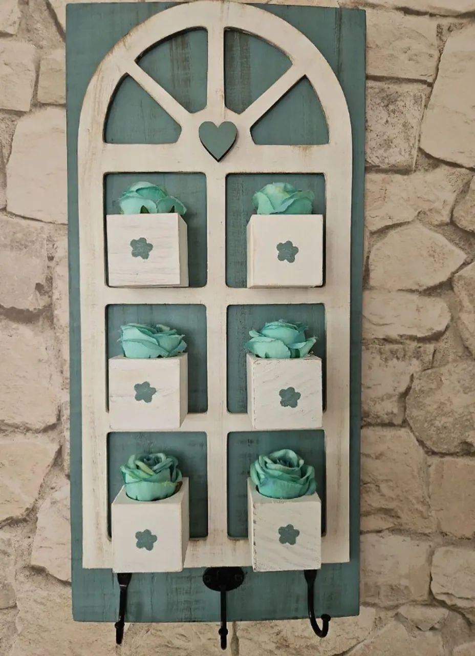 Placa decorativa com ganchos - Foto 2