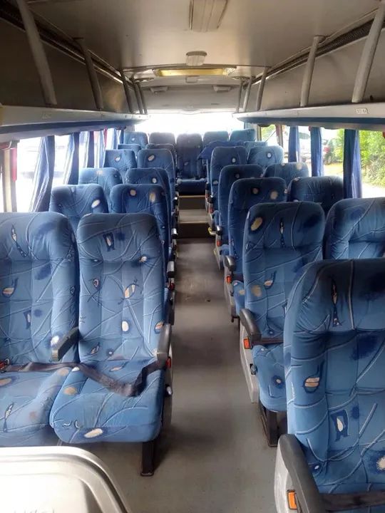 Vende se Micro Ônibus Rodoviário Volare  - Foto 5