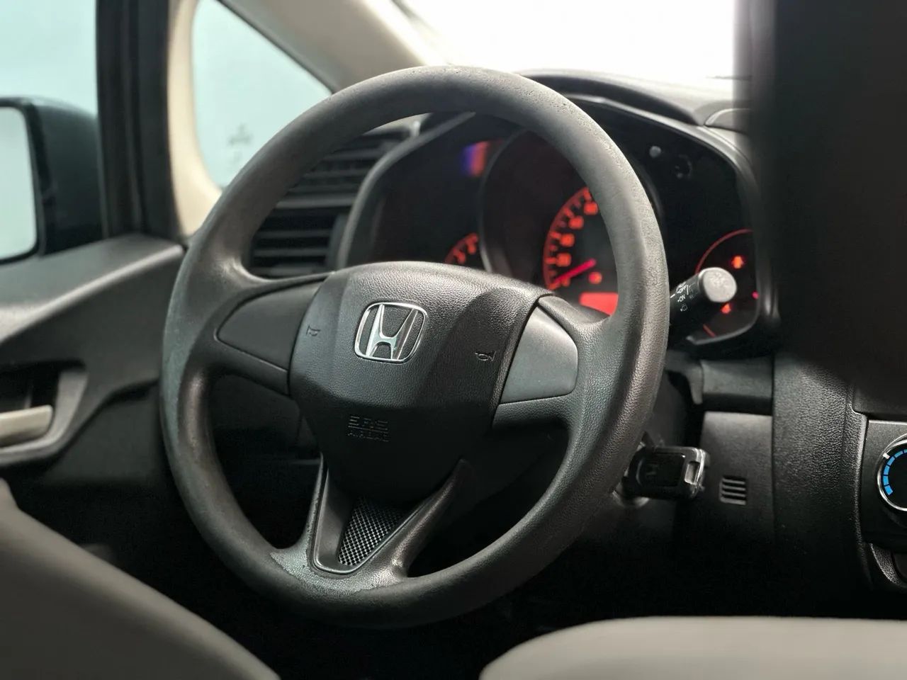 HONDA FIT LX 1.5 AUTOMÁTICO FLEX  - Foto 5