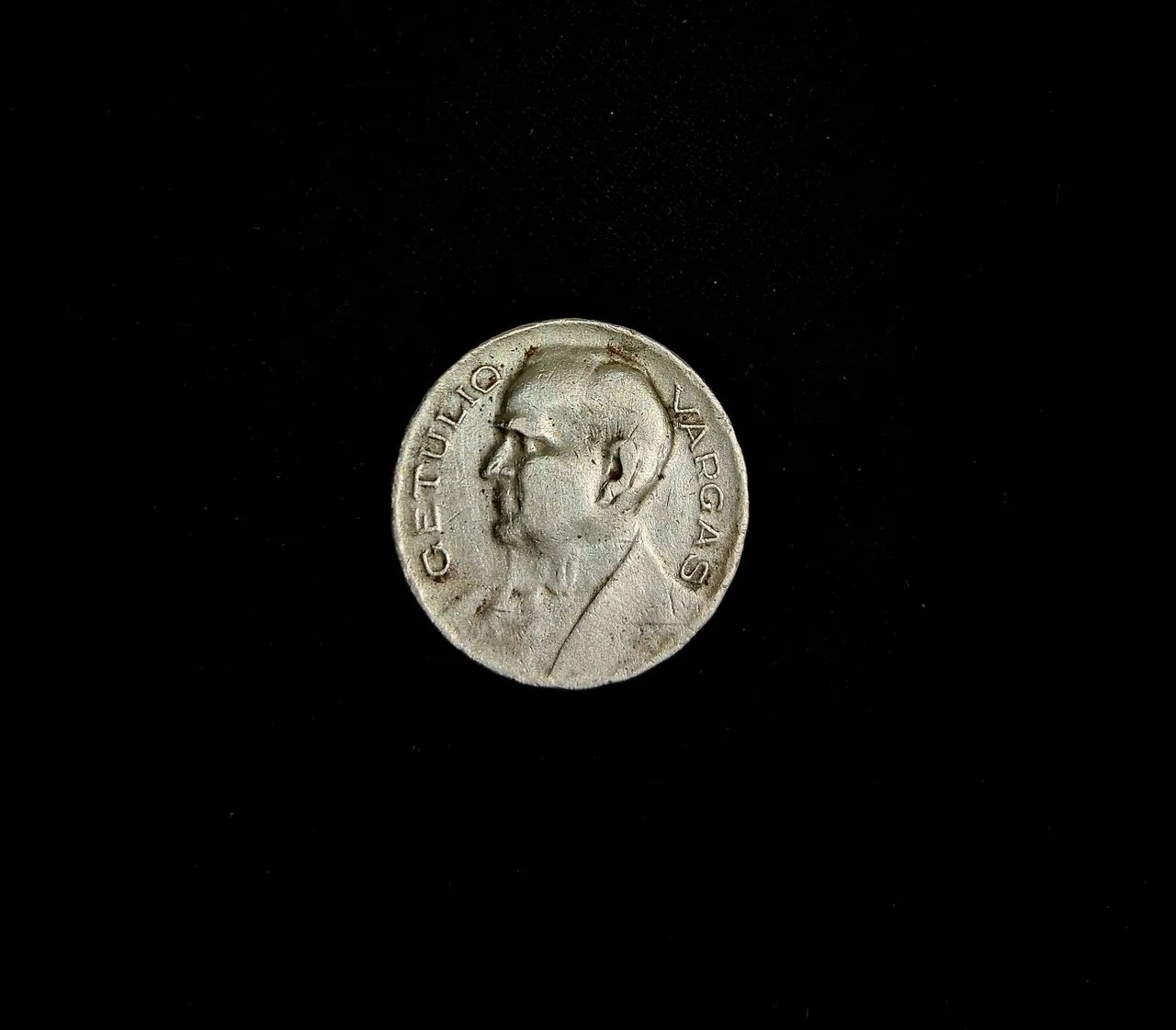 Moeda antiga 64673145678209120