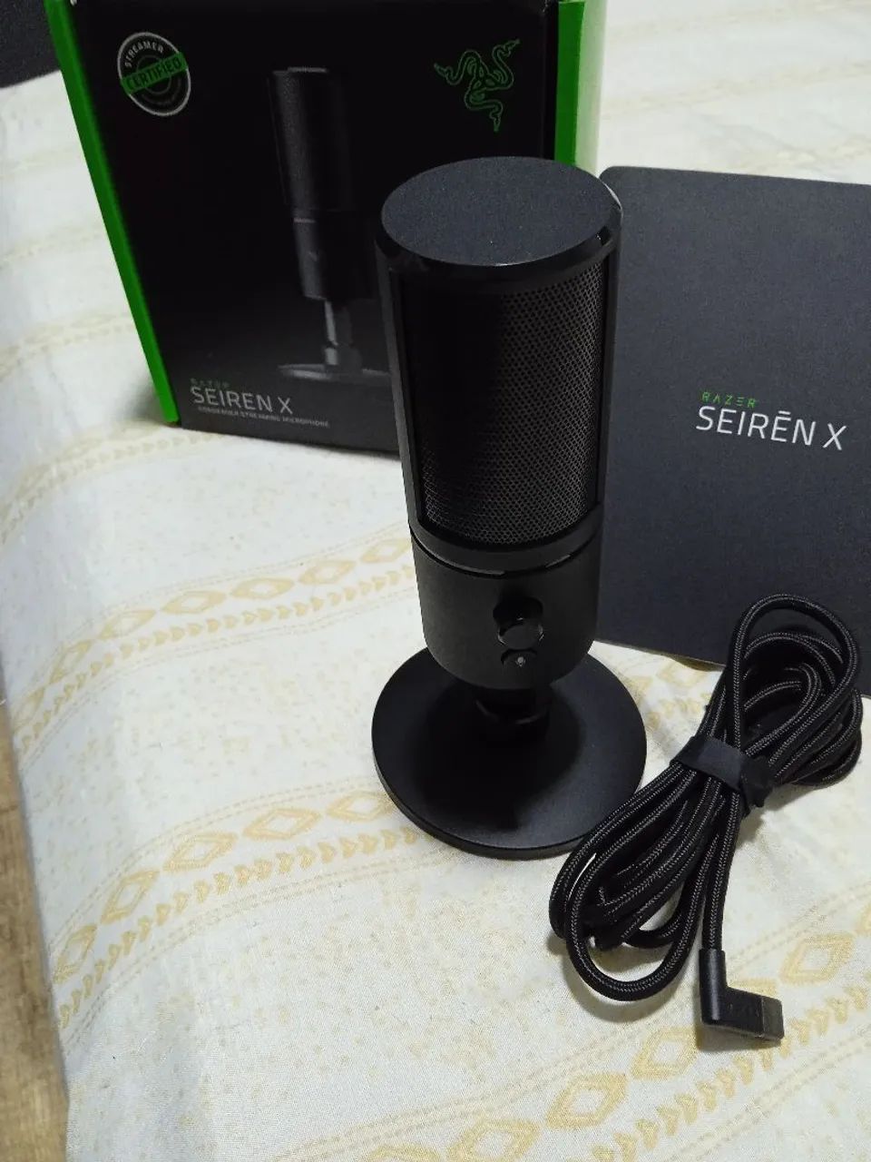 Microfone Razer Seiren X Black64352264742146120