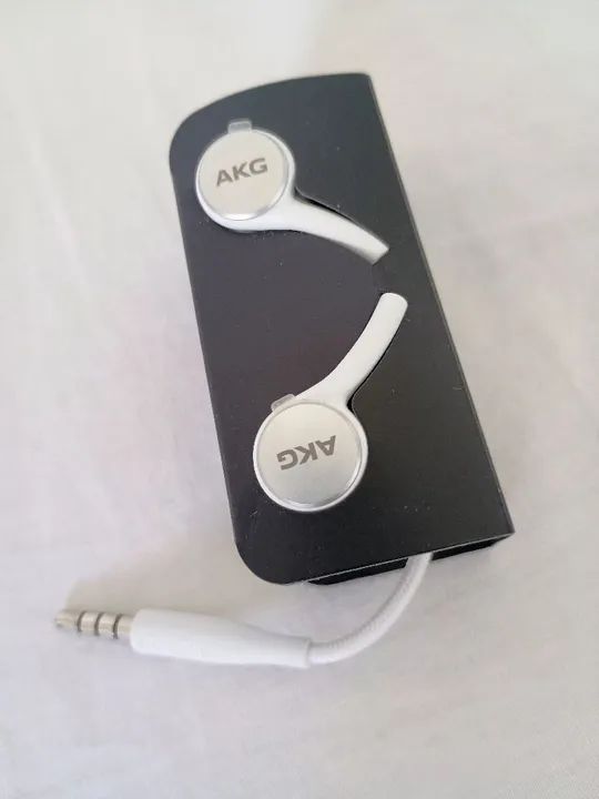 Fone de Ouvido AKG Original - Foto 3