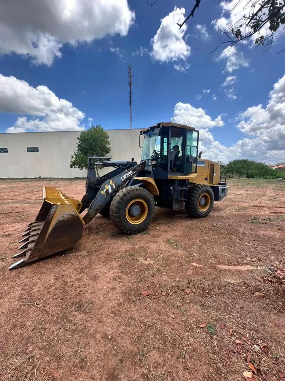 PÁ CARREGADEIRA XCMG LW300k - Foto 5