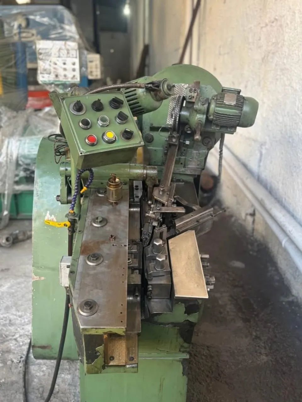 Laminadora de rosca de pente automática - Foto 2