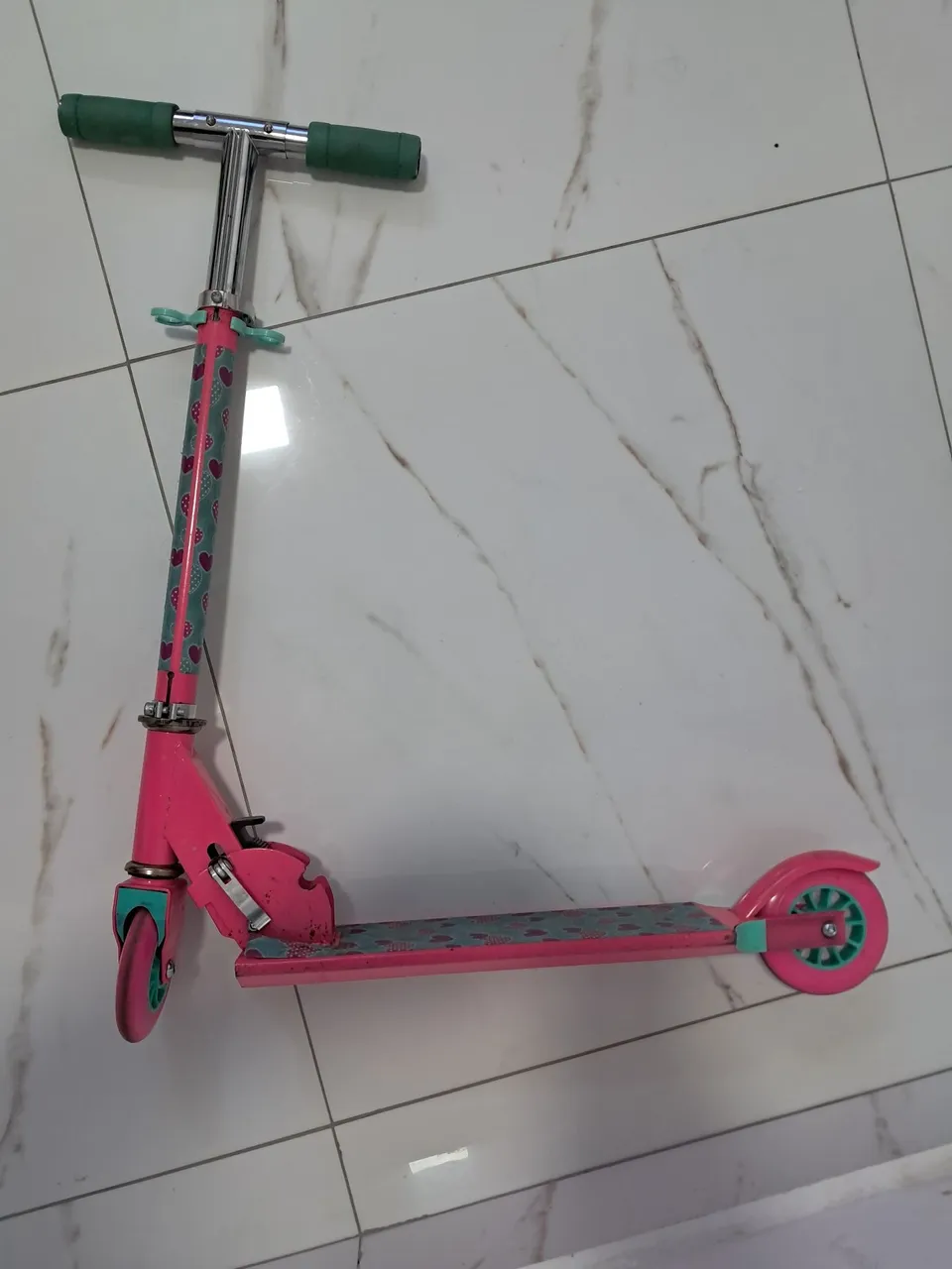 Patinete Infantil Rosa com Detalhes-Semi novo!