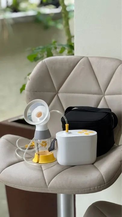 Kit de Extração de Leite Materno Medela Elétrico duplo MaxFlow - Completo! - Foto 4