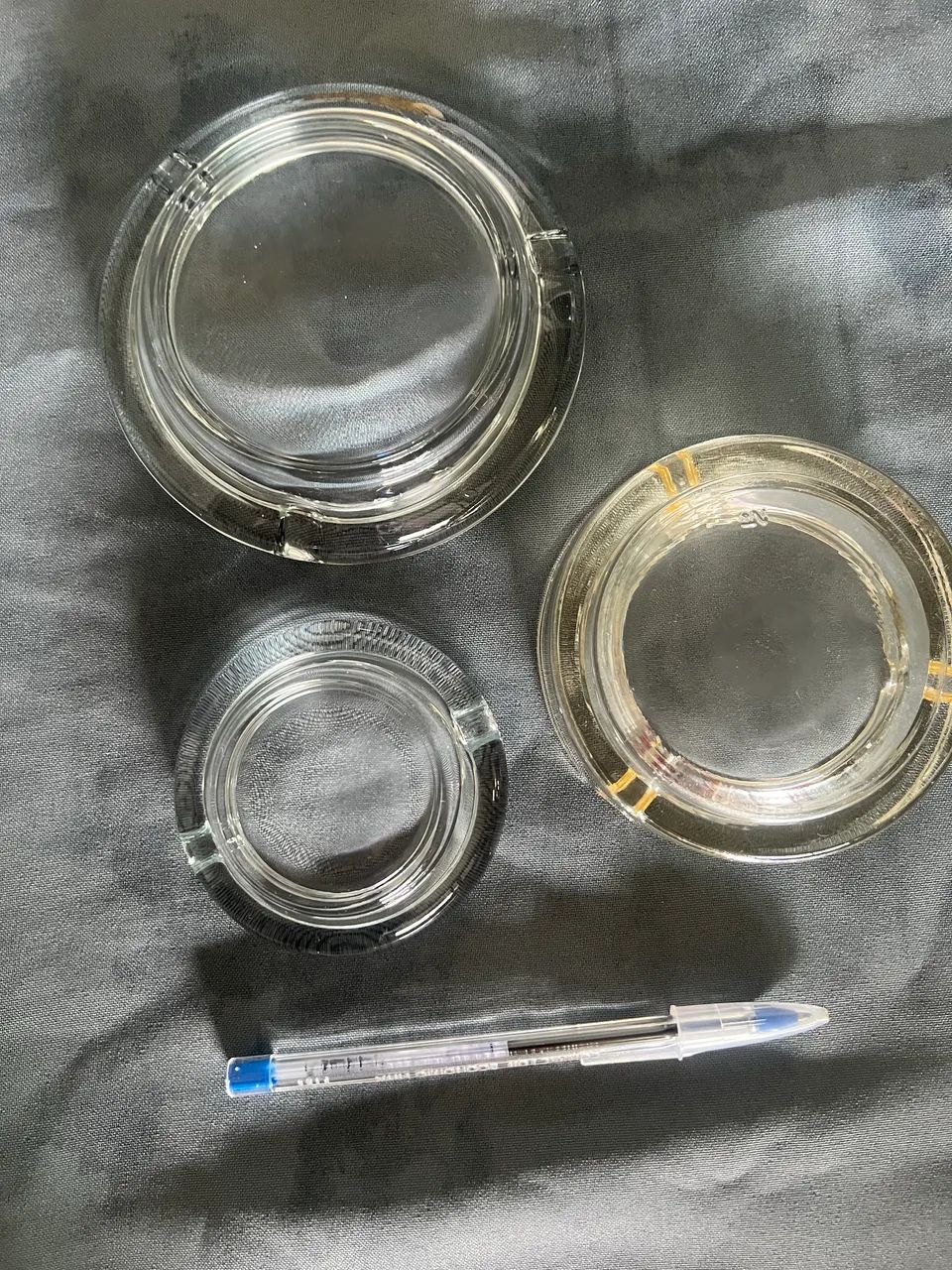 3 cinzeiros de vidro - Foto 5