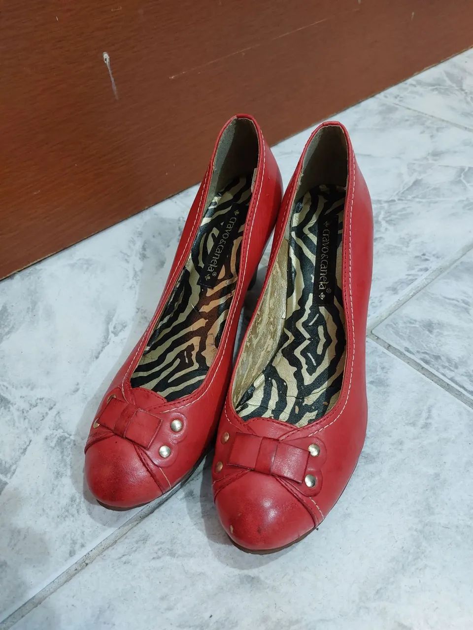 Sapato Vermelho - Marca Cravo&Canela