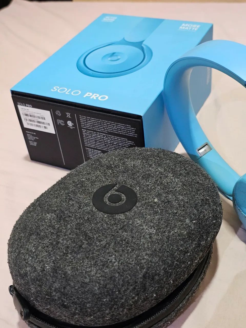 Beats Solo Pro - Azul Claro - Fones de Ouvido - Parque Saudade