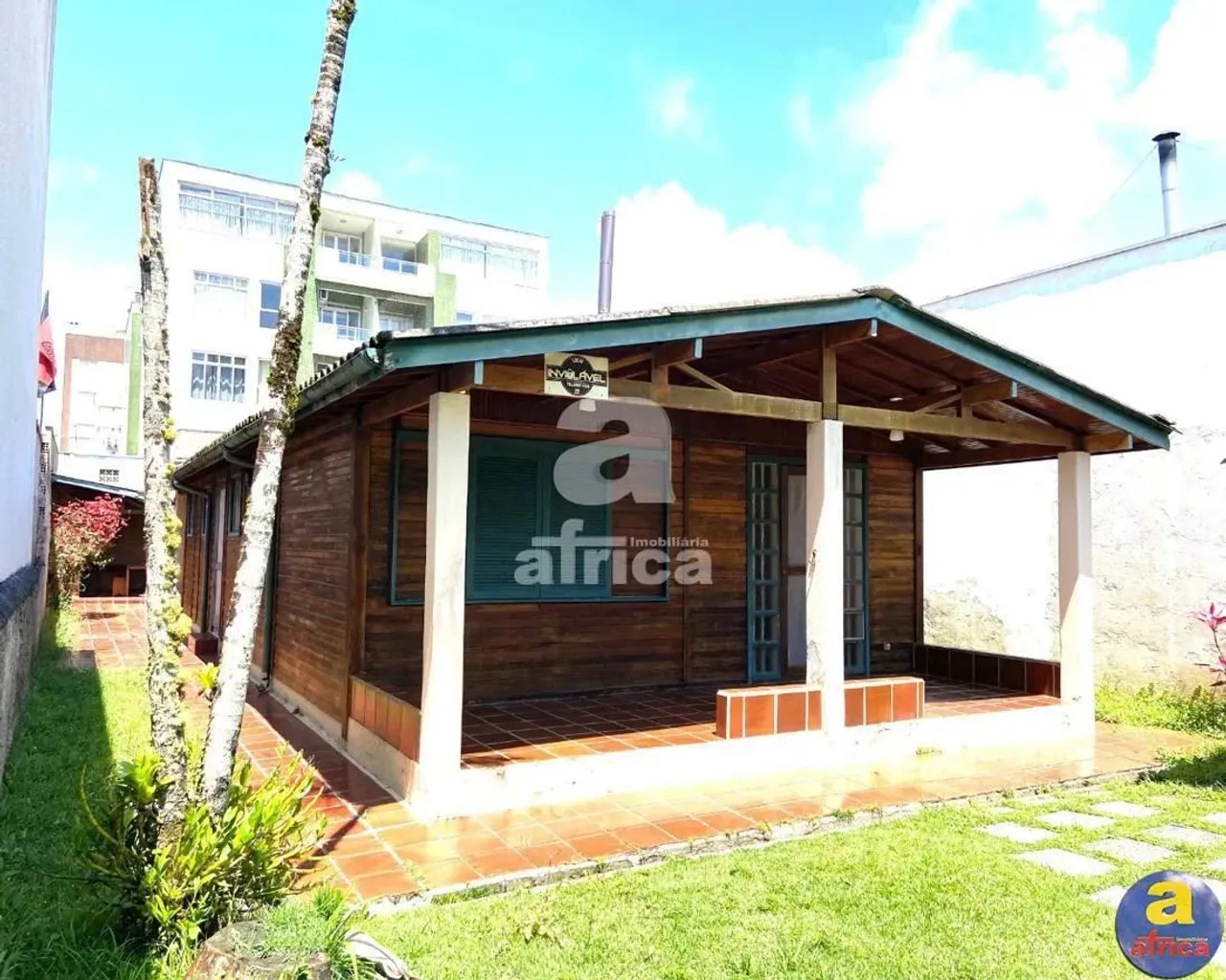 LOCAÇÃO DE TEMPORADA - CASA 03 QUARTOS EM GUARATUBA/PR - IMOBILIÁRIA ÁFRICA