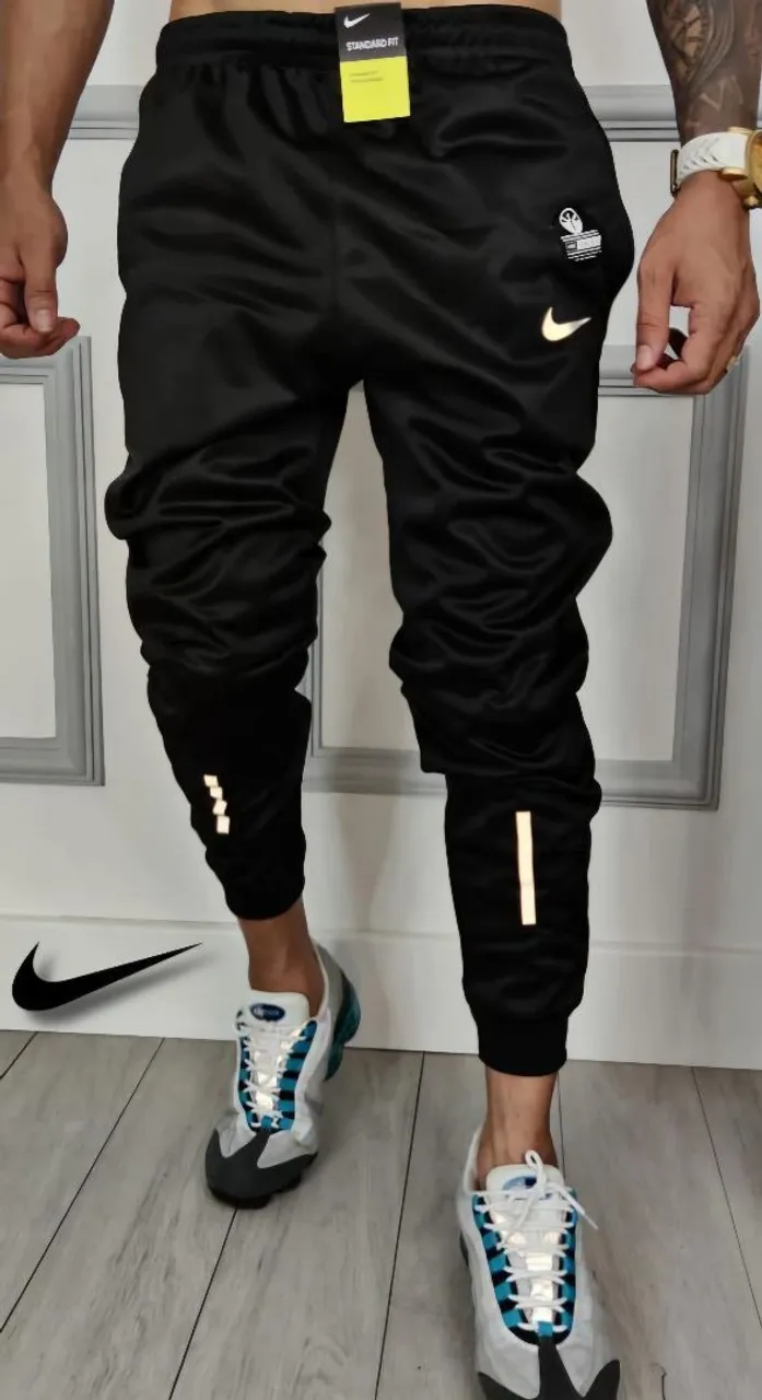 Calça Nike Preta