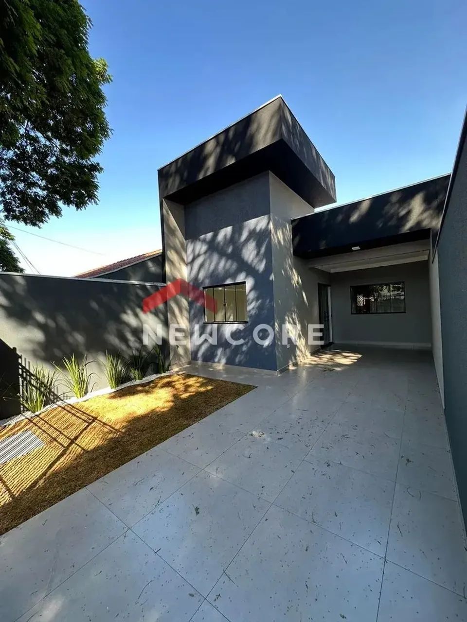 Casa em Rua Maria Joana Bueno de Souza - Parque Residencial Aeroporto - Maringá/PR - Foto 3
