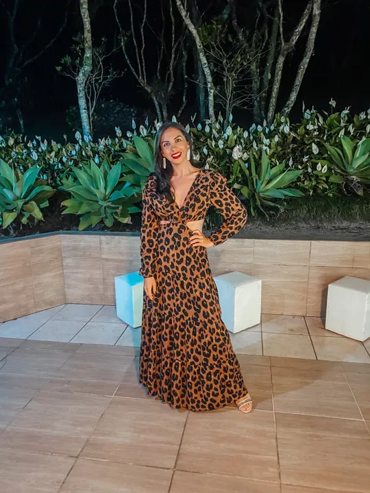 Vestido longo estampado onça