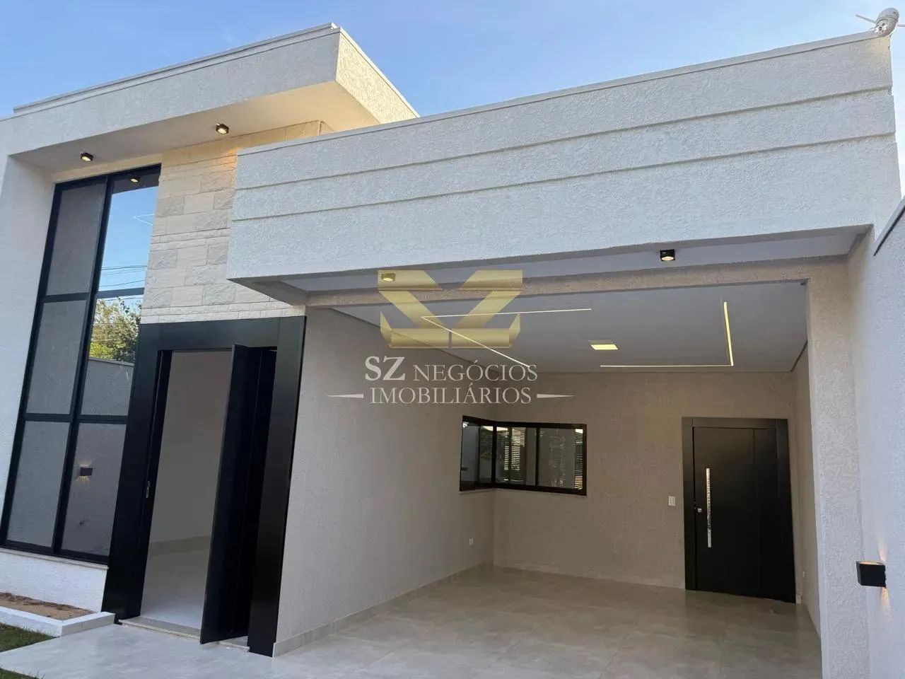 CASA À VENDA COM 01 SUÍTE E 02 DORMITÓRIOS, NA VILA A, FOZ DO IGUAÇU - PR - Foto 4