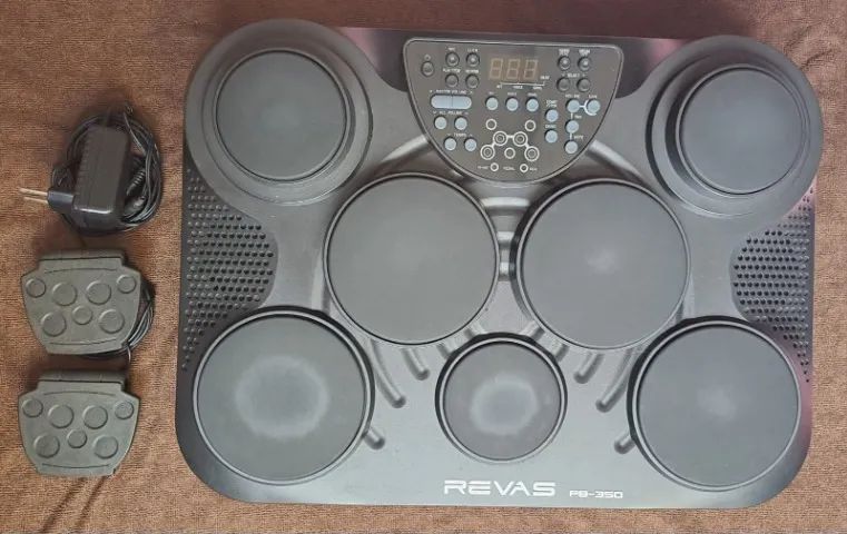 Bateria Eletrônica Portátil Roland Revas7 Pads