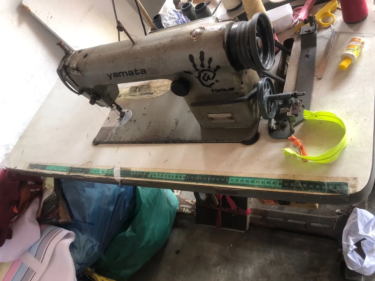 Duas máquina industrial RETA 1.300,00