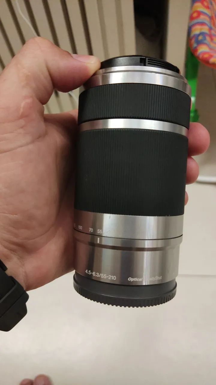 Lente Sony E 55-210mm F4.5-6.3 OSS