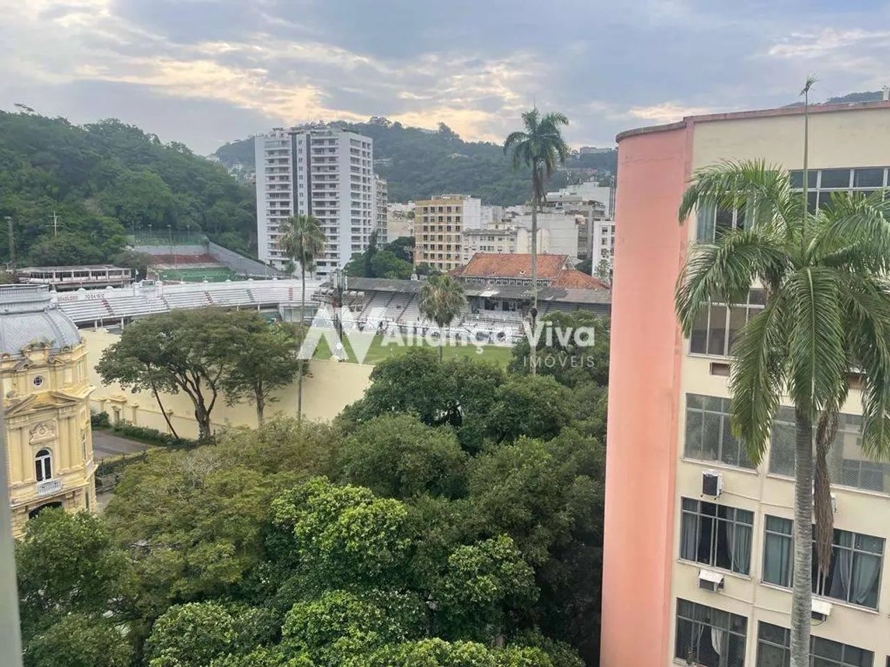 Laranjeiras | Apartamento 3 quartos