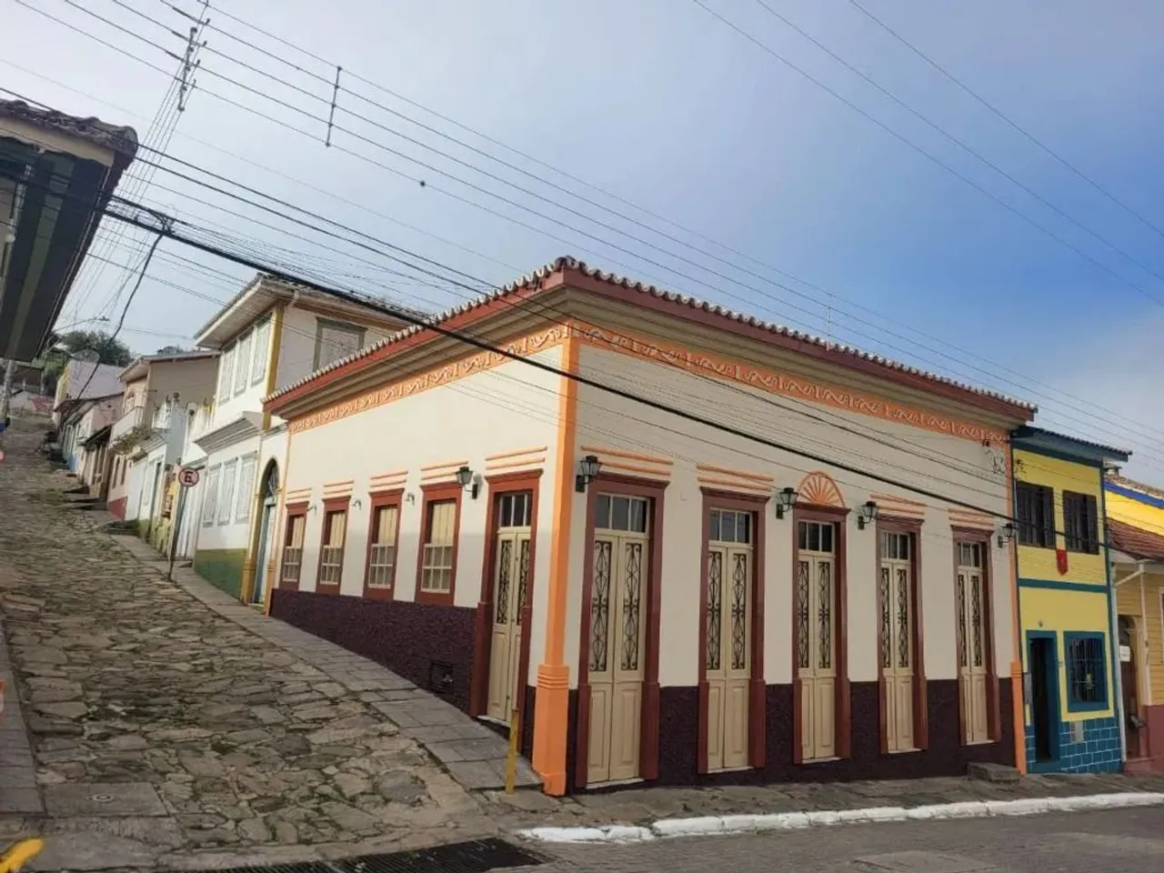 Imóvel para venda com 100 metros quadrados em Centro - São Luiz do Paraitinga - SP