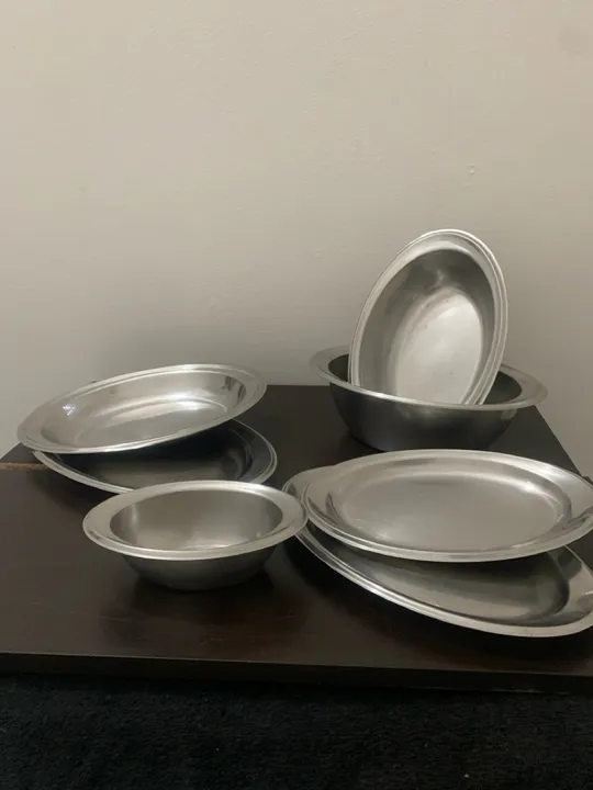Conjunto de travessas de Aço Inox - 7 peças