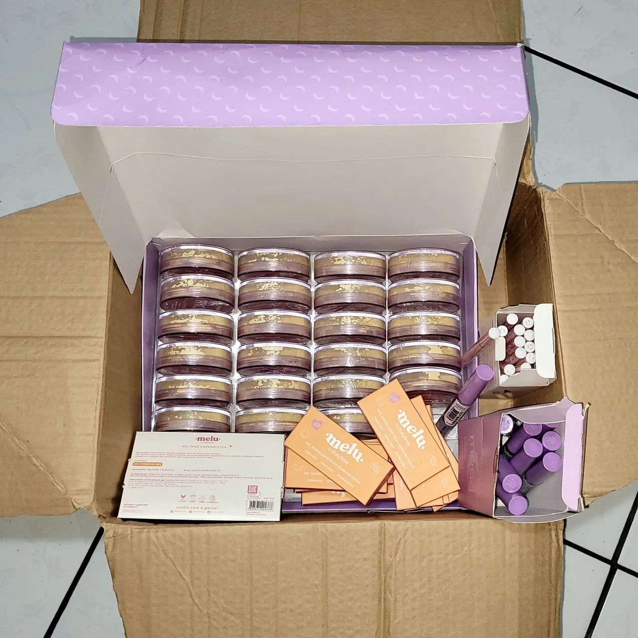 Kit de Maquiagem Ruby Rose Melu para Revenda (Preço Atacado) Caixa, Box, Promoção
