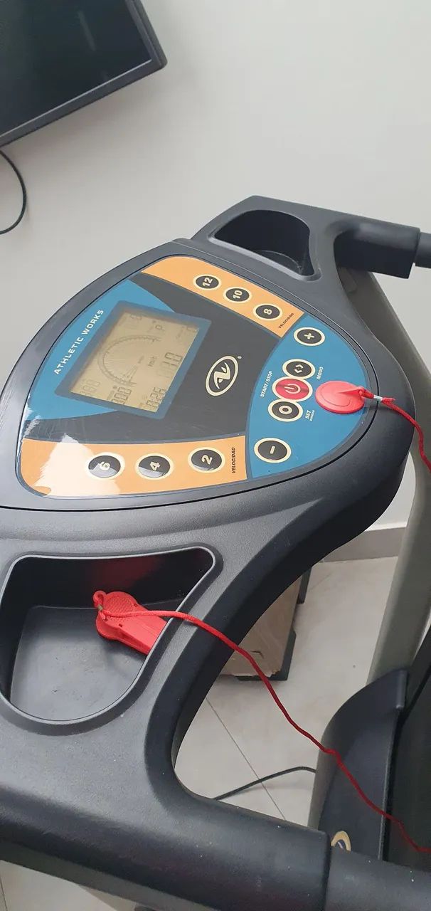 Esteira Athletic Work (Programável) - Foto 4