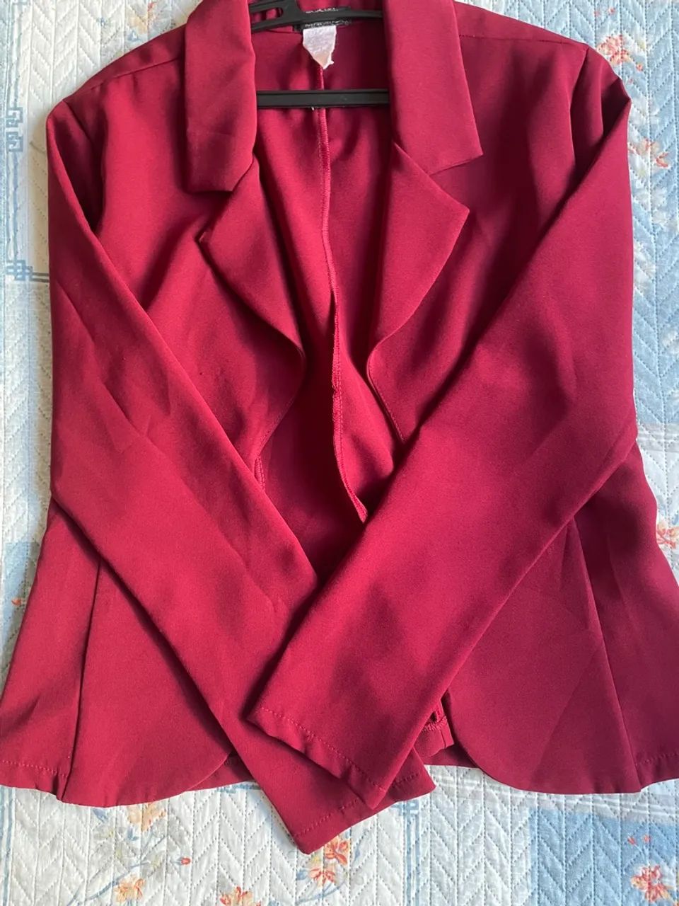 Conjunto Social: Blazer Vermelho e Vestido Poá - Foto 3
