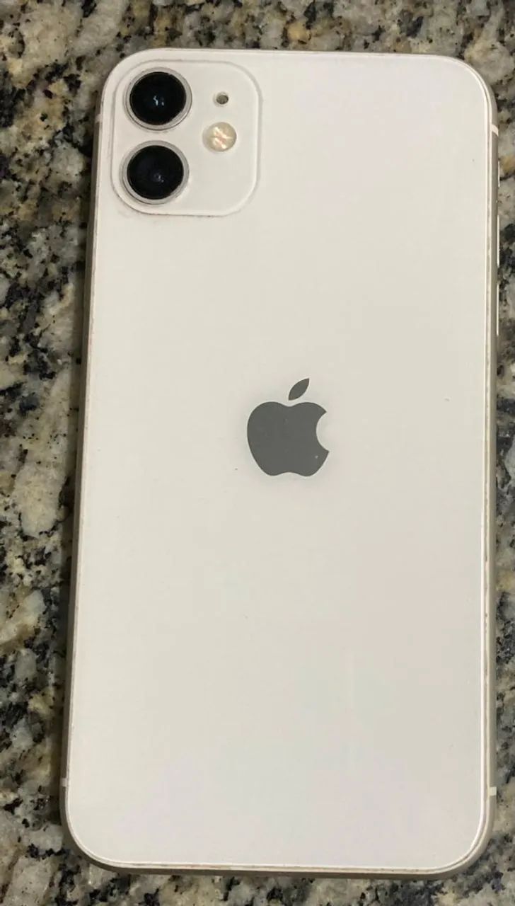 CELULAR IPHONE 11
