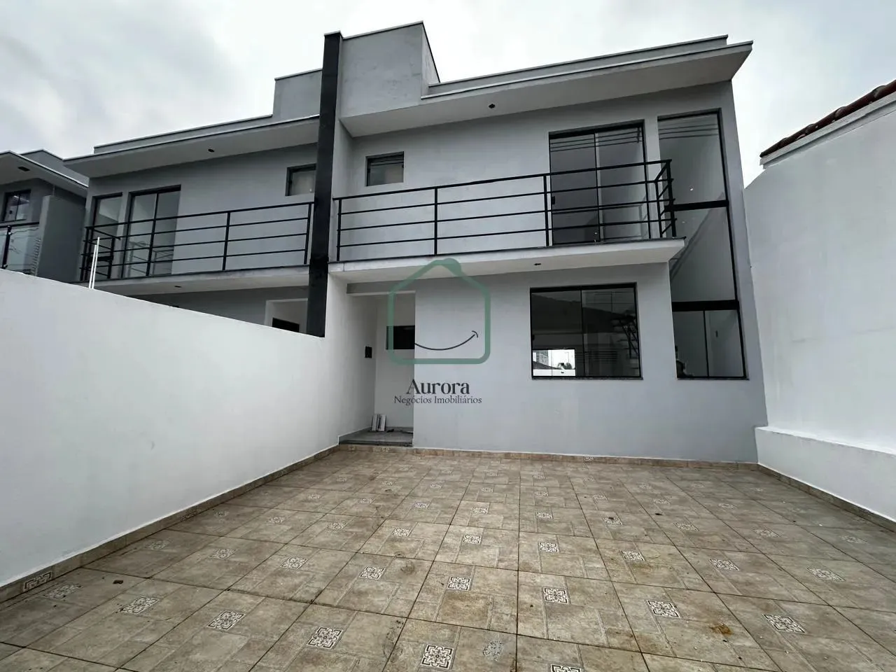 Sobrado para Venda em Suzano, Cidade Édson, 3 dormitórios, 1 suíte, 3 banheiros, 2 vagas