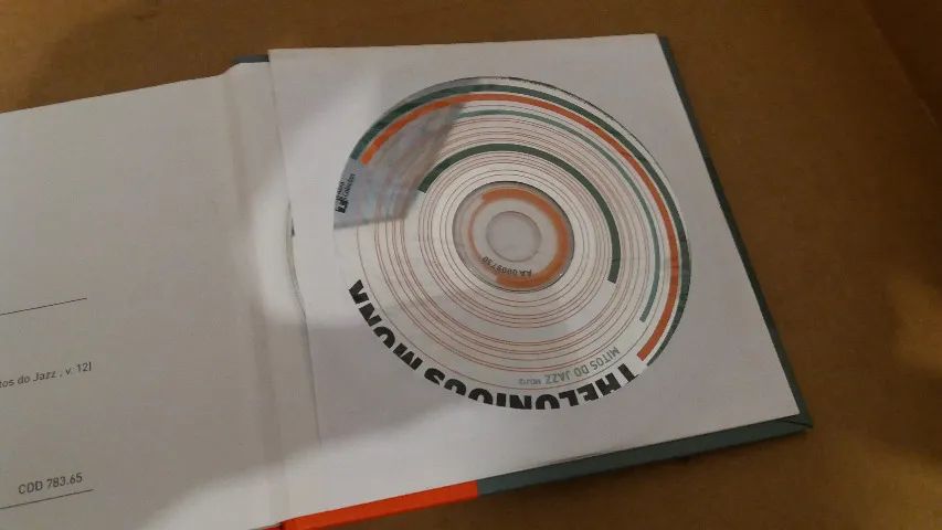 CD  - Thelonious Monk - Mitos Do Jazz - Foto 3
