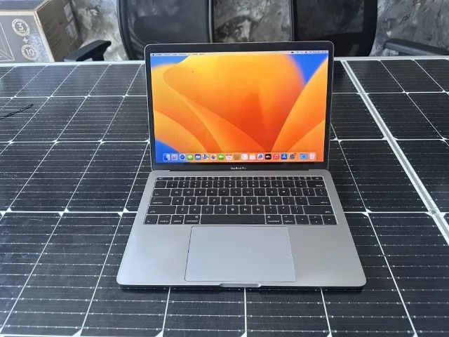 極美品 MacBook Pro A1708 2017 i5/16GB/512GB Apple MacBook Pro Retina A1708 2017 モデル Core i5 2.3GHz/13.3
