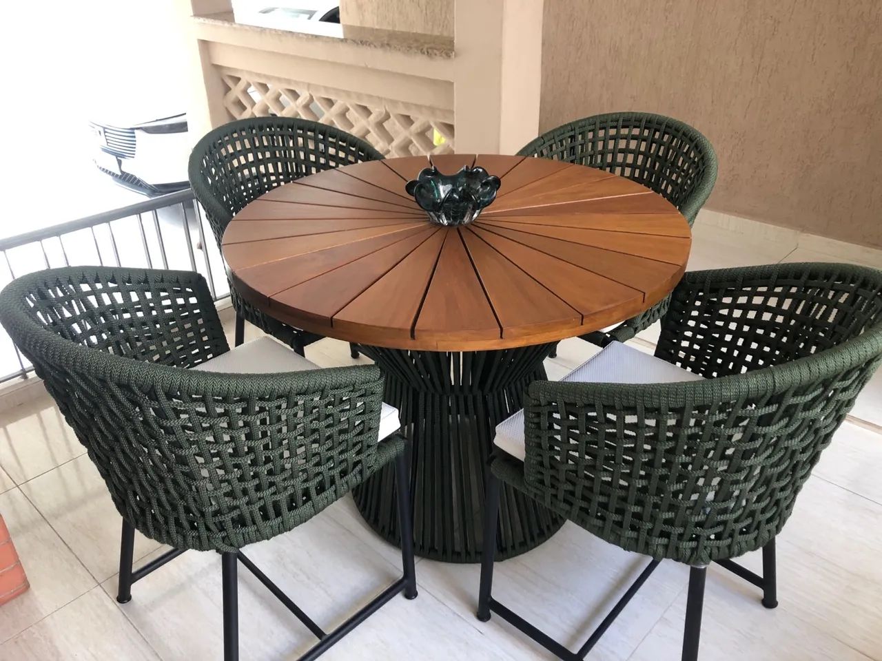 Conjunto mesa e cadeiras para área externa - Foto 3