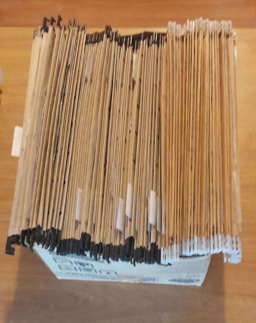 KIT 60 PASTAS SUSPENSAS PARA ARQUIVO COM PLÁSTICO PROTETOR INTERNO