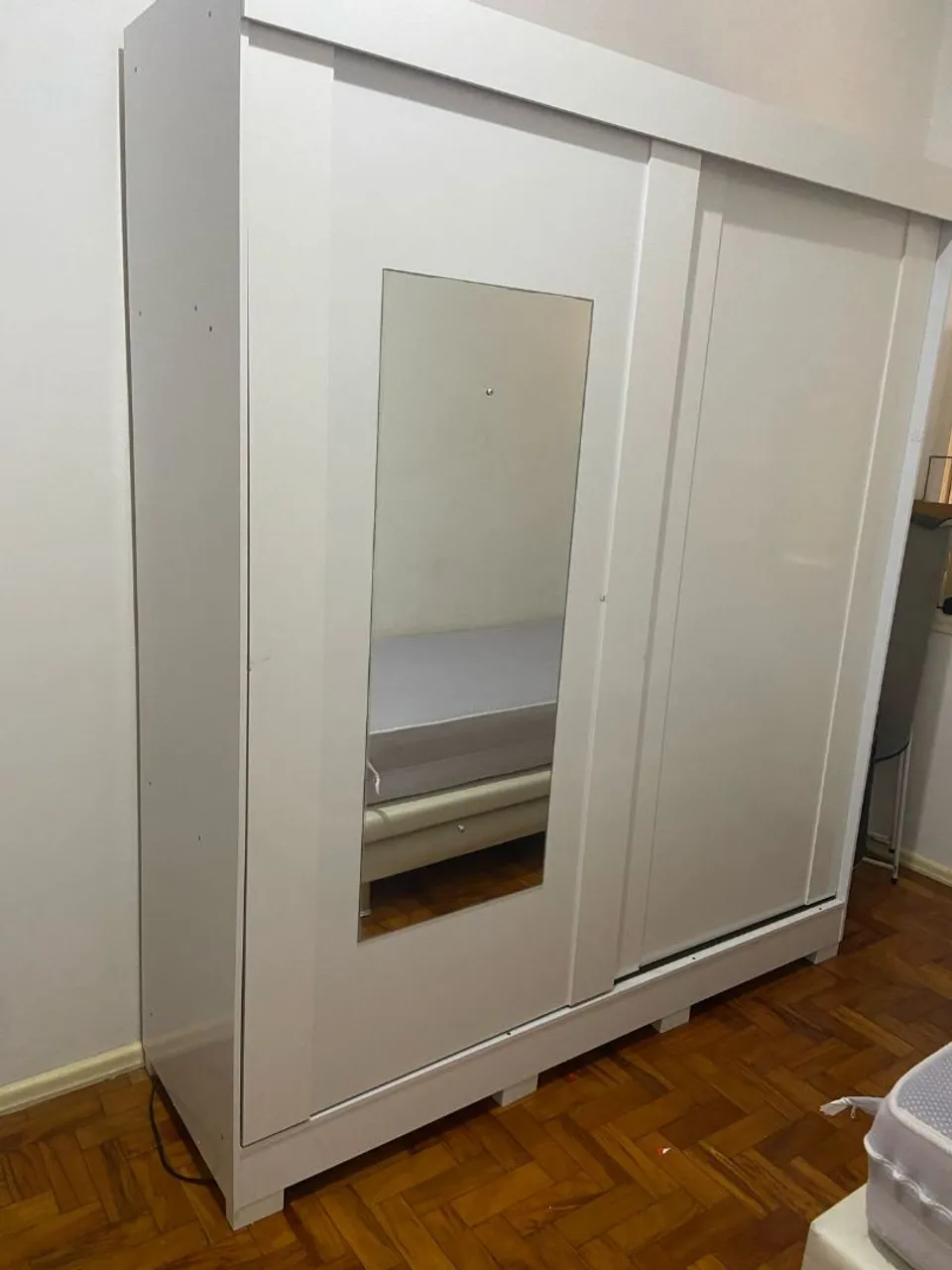 Guarda-Roupa de Correr Branco