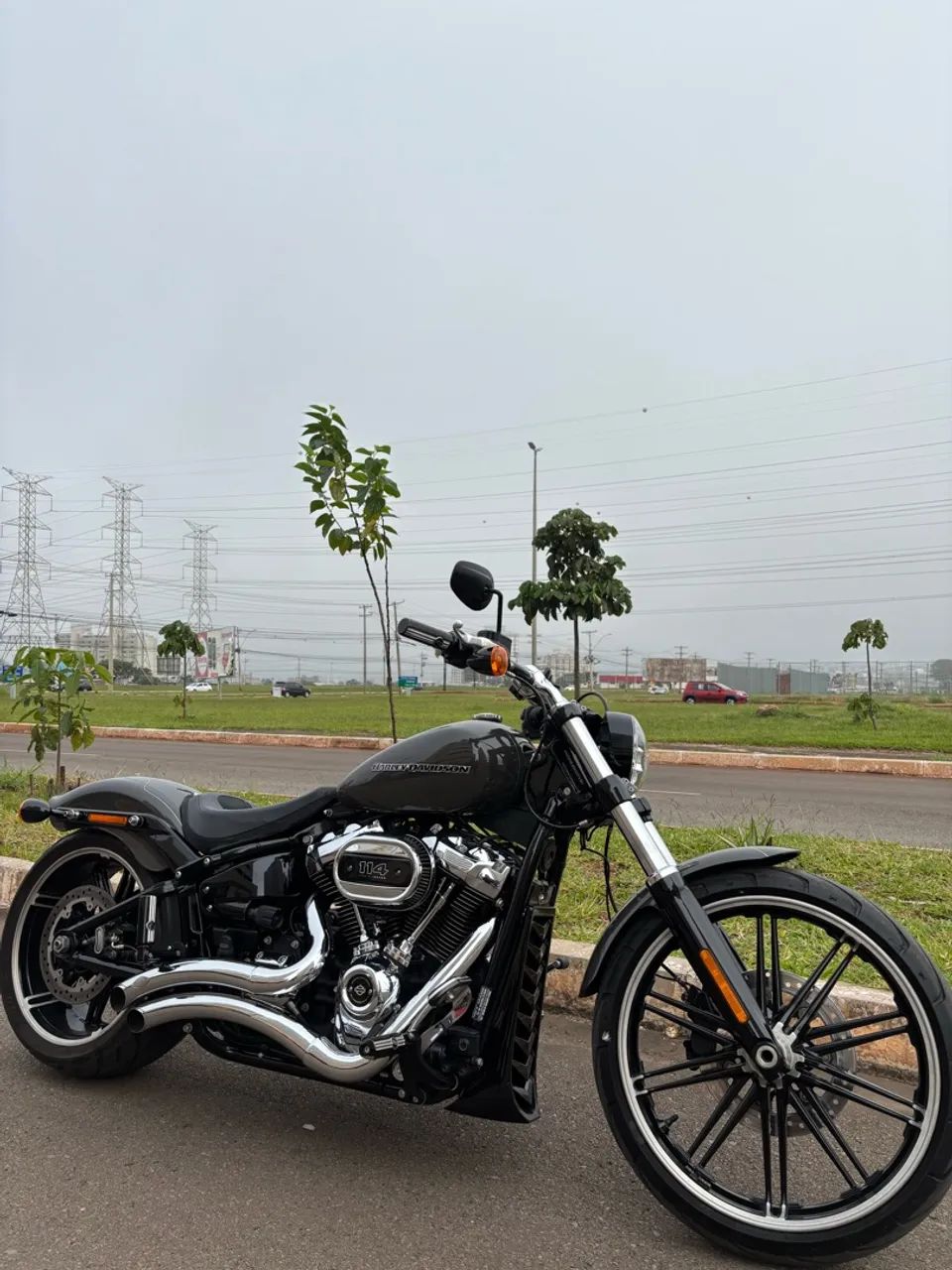 Harley Davidson Breakout - Foto 2