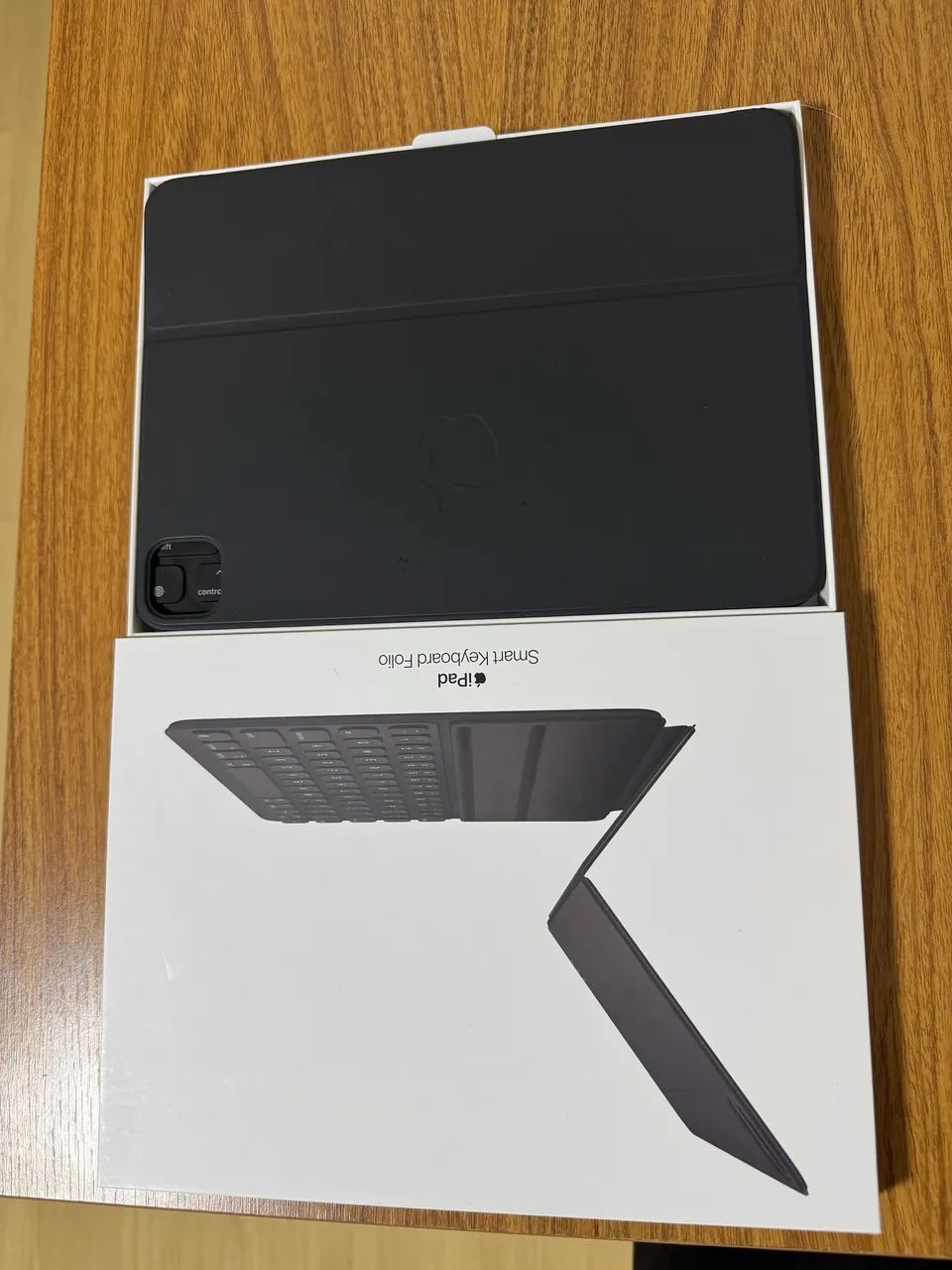 iPad Pro 11? (3ª geração - M1) 128GB + Magic Keyboard Original