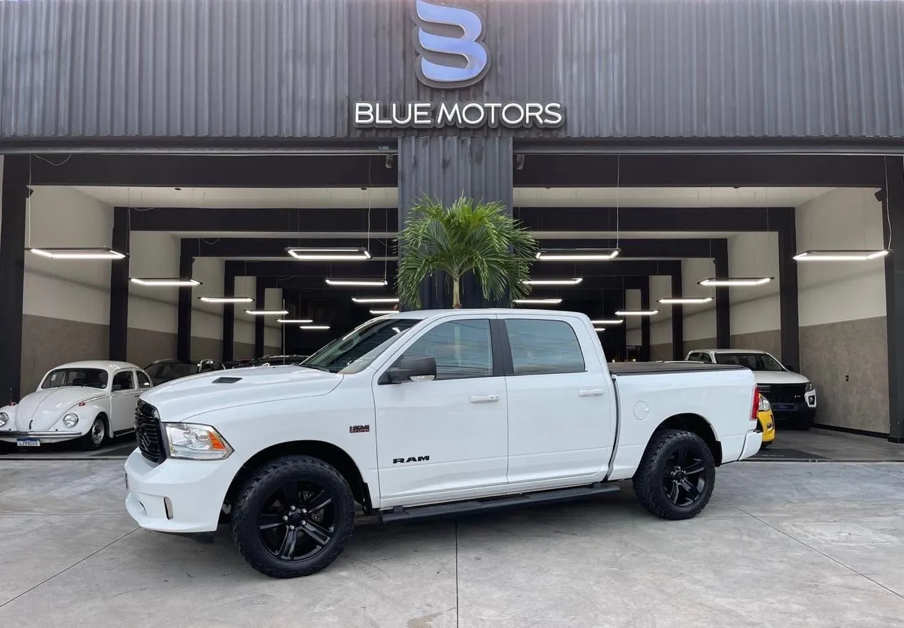 RAM CLASSIC LARAMIE NIGHT EDT 2022/22