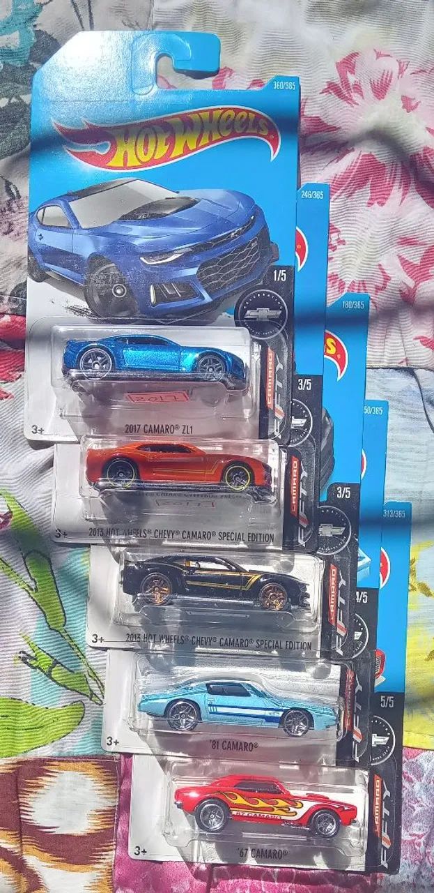  Hot Wheels Camaro - 8 Carros