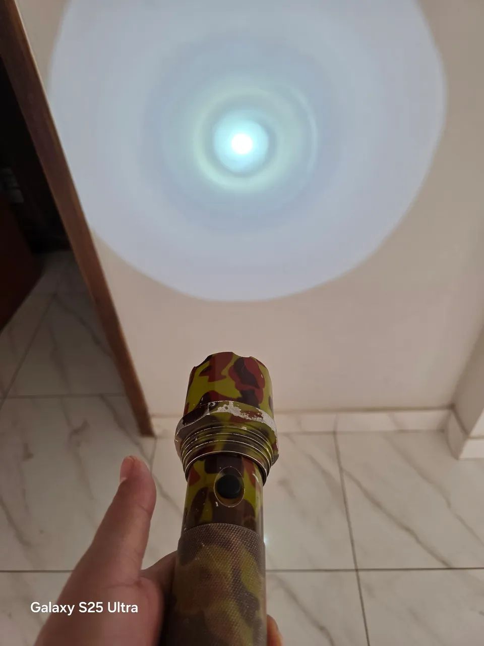 Lanterna Tática Camuflada Idea - Foto 4