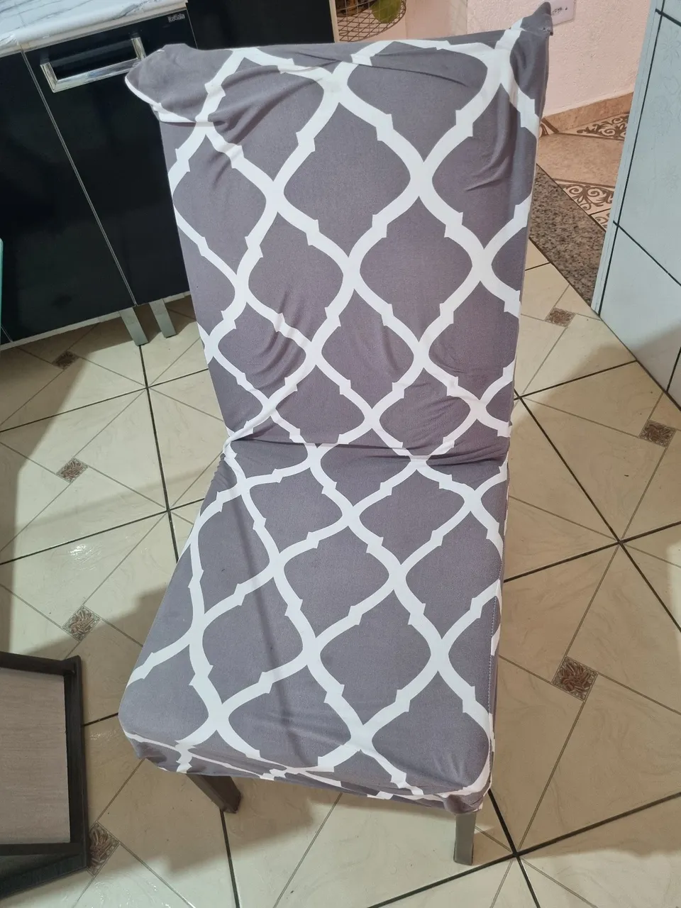 Venda de mesa e 4 cadeiras