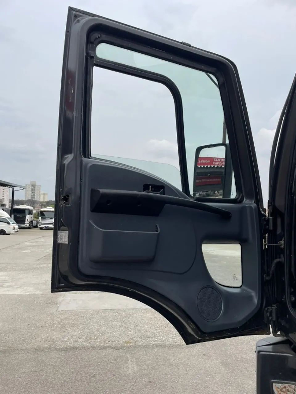 FORD CARGO1319 ANO 2013 CARROCERIA MUNCK - Foto 5