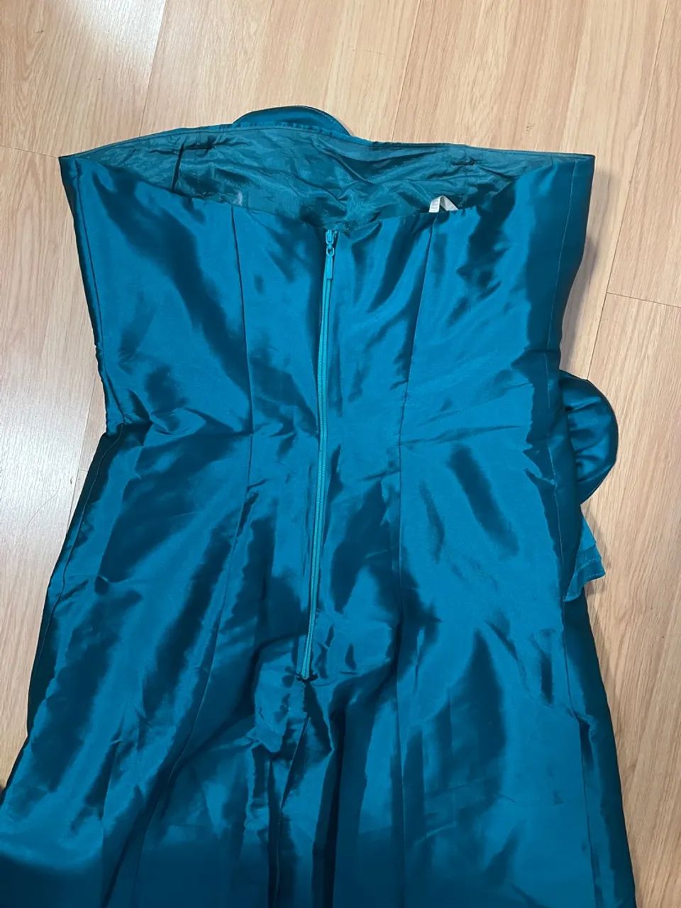Vestido Longo baile Verde Esmeralda  Gorgeous TAM  - Foto 6