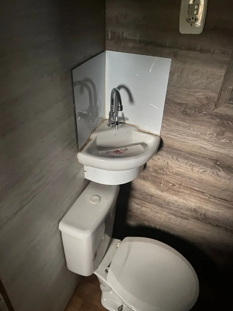 VOLARE A6 2001 Motor MWM | Motorhome Montagem 2019 - Foto 8