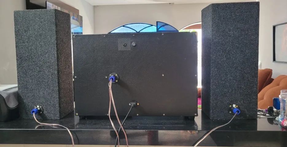 Som potente de alta qualidade com Multimidia 340WRMS de potencia  - Foto 2