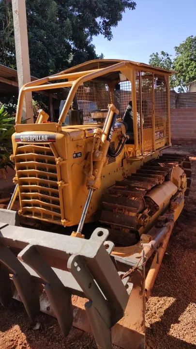 Trator de Esteira Caterpillar D4D Embreagem Usado - Foto 2