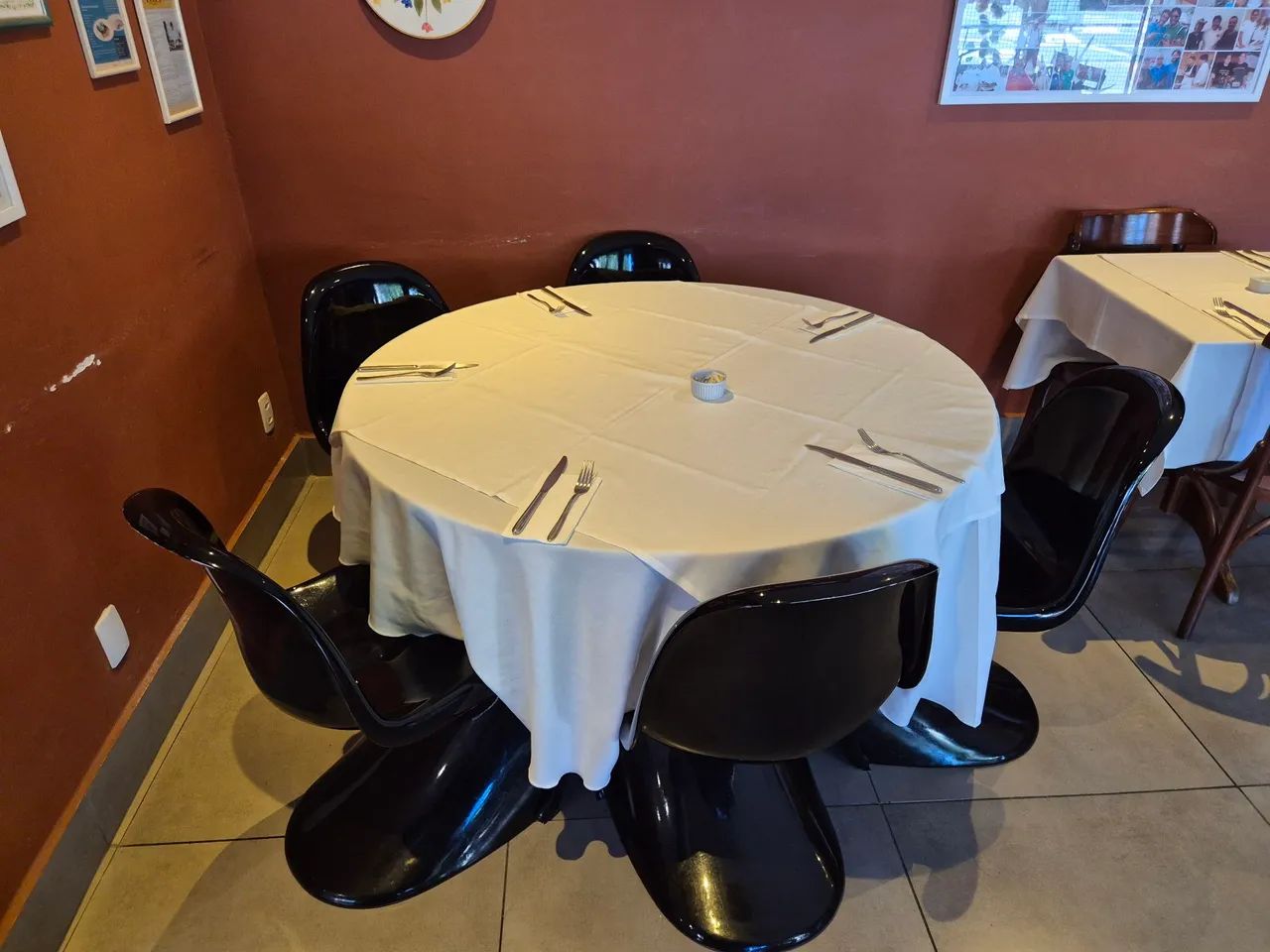 Mesa redonda grande linda64311798070786120