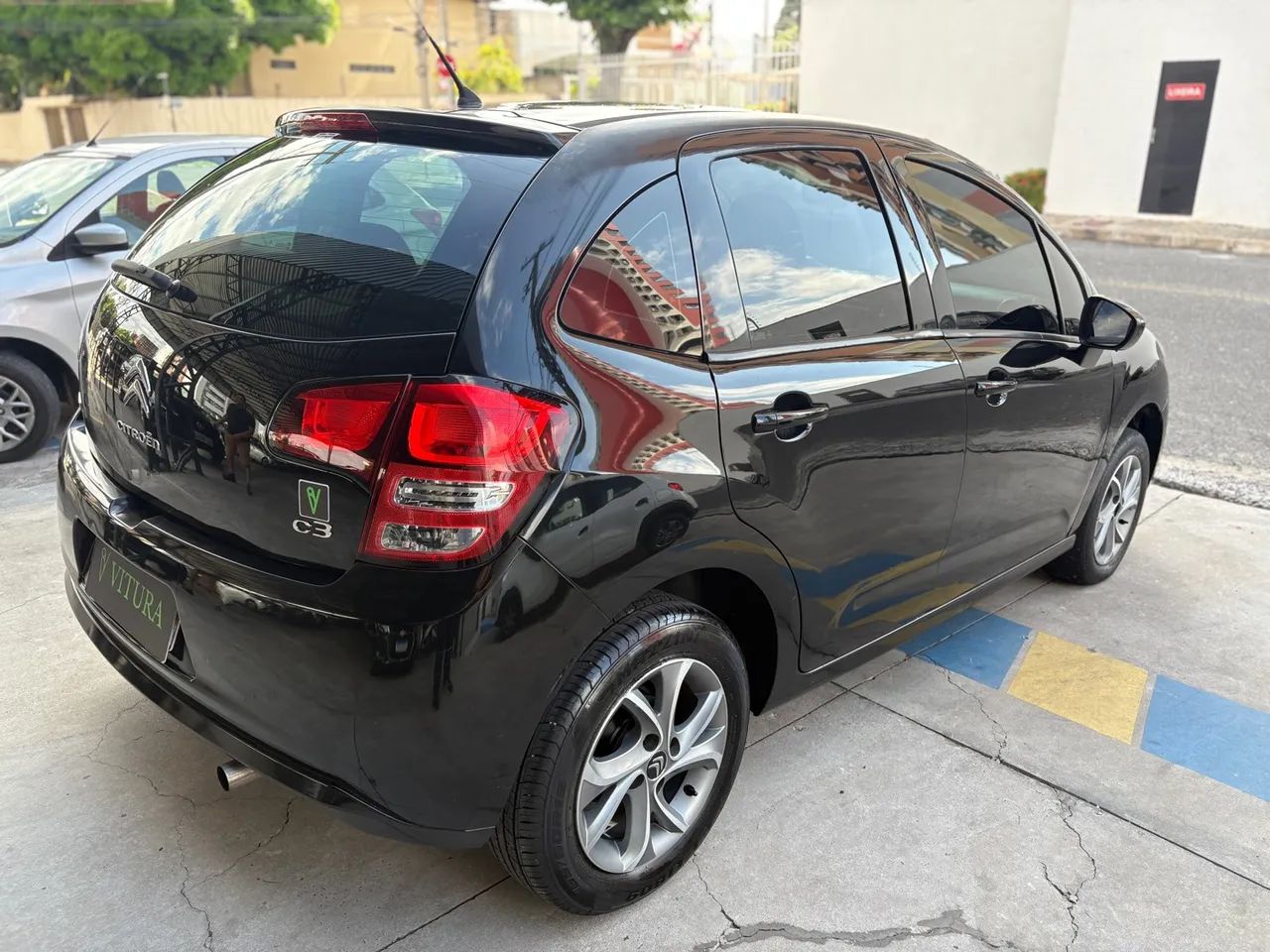 C3 Tendance 2018 PureTech 1.2 Flex Manual - Foto 4