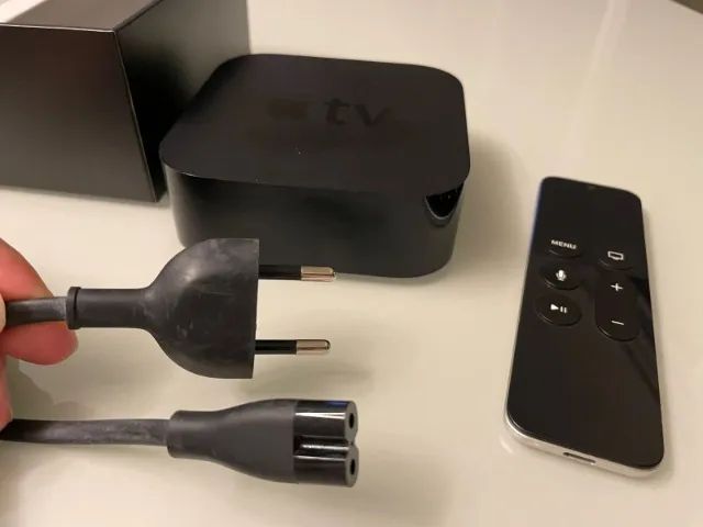 Apple TV HD (4 geração) Modelo A1625 32GB
